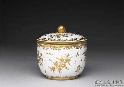 图片[2]-Lidded Porcelain bowl with painted gold decoration of flowers on a white glaze Sevres ware, France 18th century-China Archive